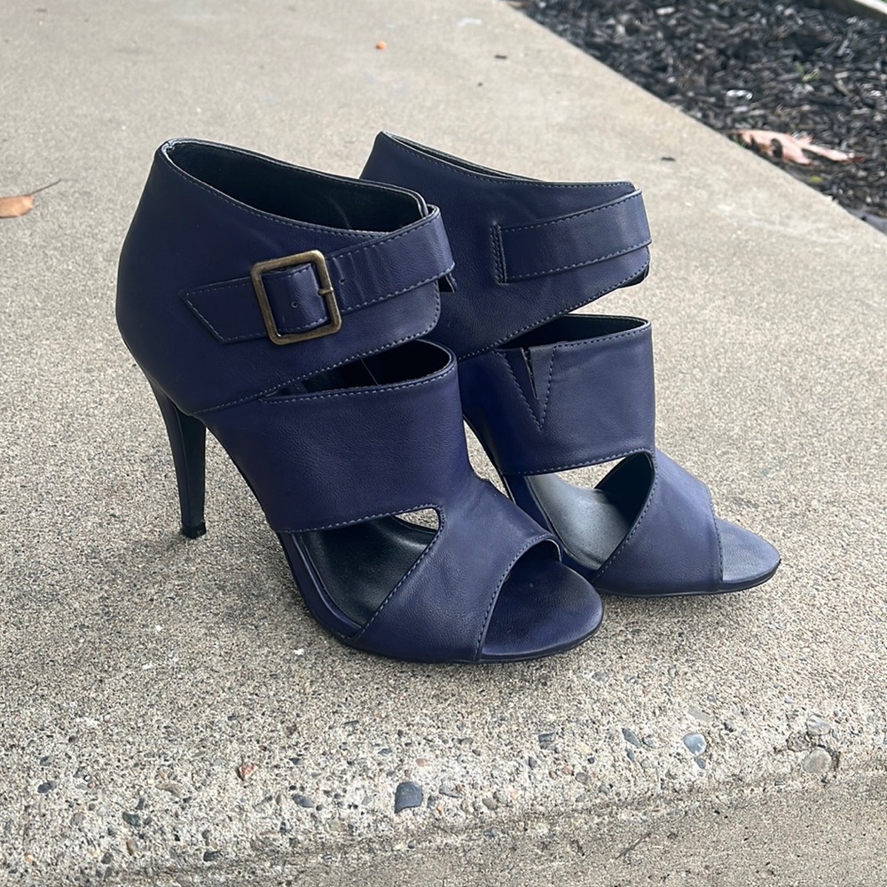 Heels/sandal 💜 💙